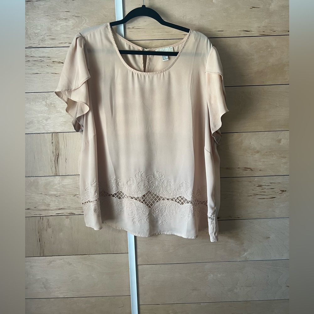 Forever 21+ Blush Tone Flowy Top